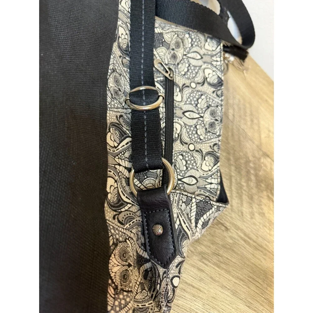Sakroots Owl Shoulder Crossbody Bag Purse Bag Charm Tassels Black Off White Rare - Picture 12 of 16